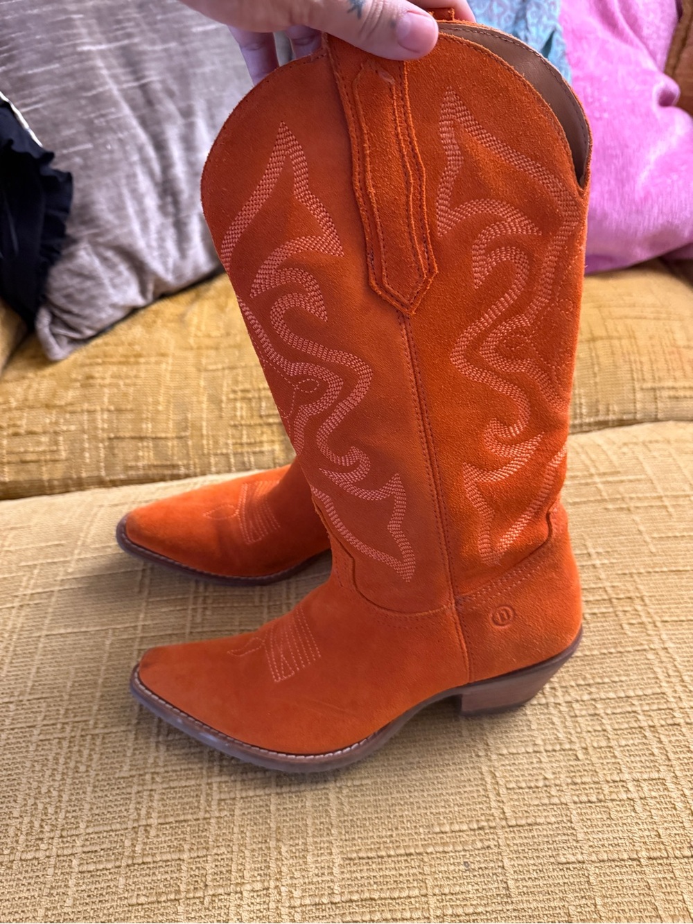 Orange Suede DingoWomen's Cowboy Boots - Stylish Western Heels - Picture 3 of 7